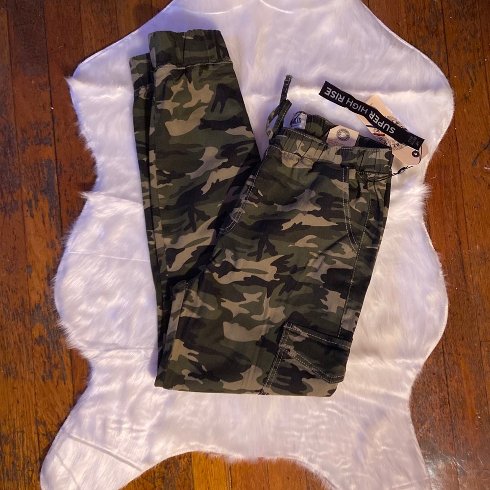 CAMO pants